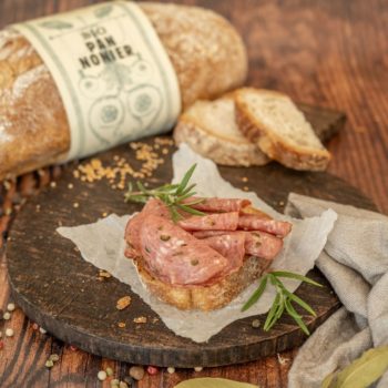 Wildwurst mit Chili Jagdwurst Wildspezialitäten Esterhazy Pannatura Burgenland