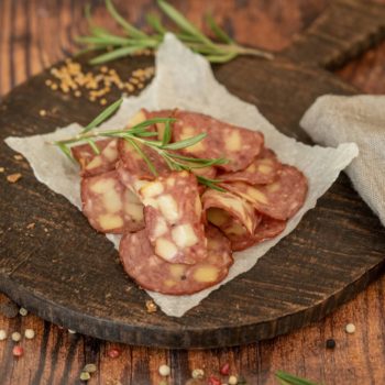 Wildwurst mit Käse Jagdwurst Wildspezialitäten Esterhazy Pannatura Burgenland